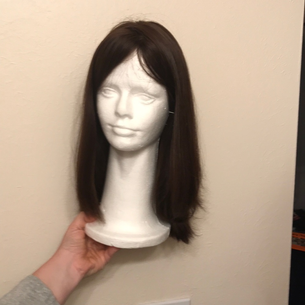 New, without tags 16” virgin hair wig